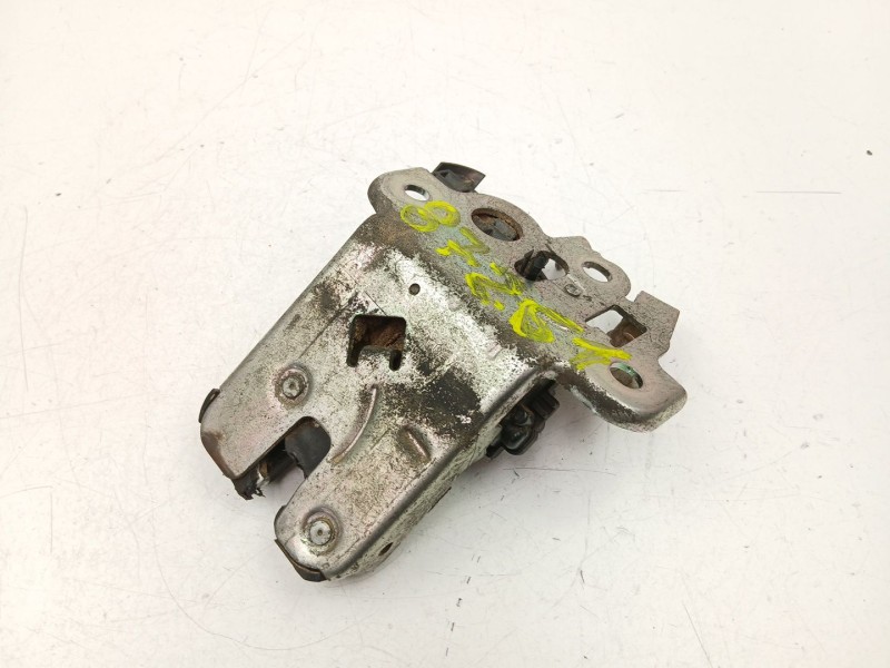 Recambio de cerradura maletero porton para skoda superb ii (3t4) 1.9 tdi referencia OEM IAM 8K9827505A  