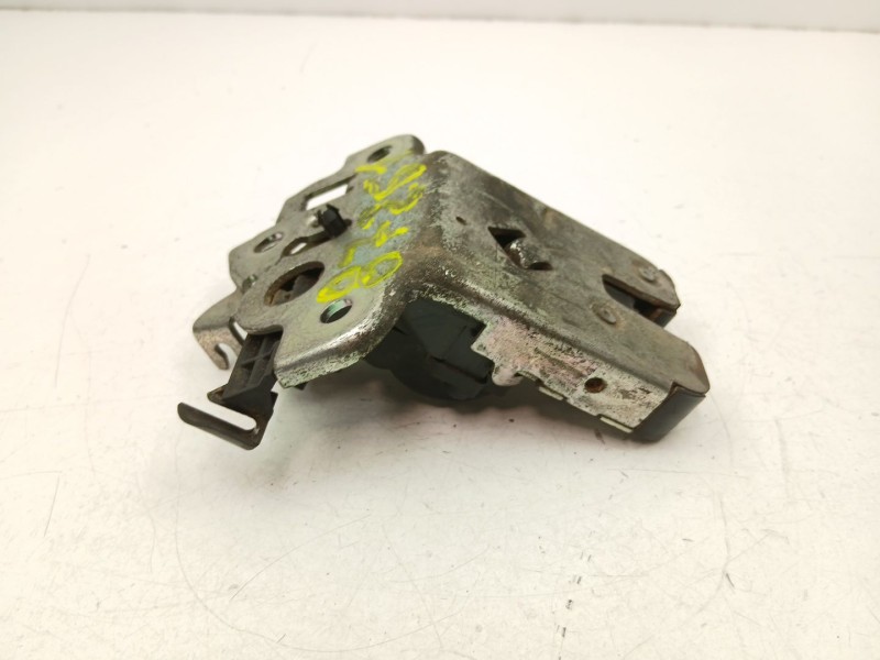 Recambio de cerradura maletero porton para skoda superb ii (3t4) 1.9 tdi referencia OEM IAM 8K9827505A  