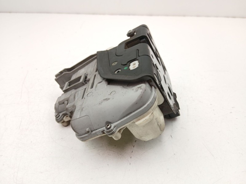 Recambio de cerradura puerta delantera izquierda para skoda superb ii (3t4) 1.9 tdi referencia OEM IAM 3C1837015A  