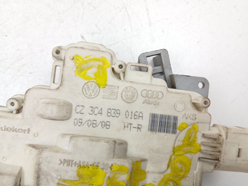 Recambio de cerradura puerta trasera derecha para skoda superb ii (3t4) 1.9 tdi referencia OEM IAM 3C4839016A  