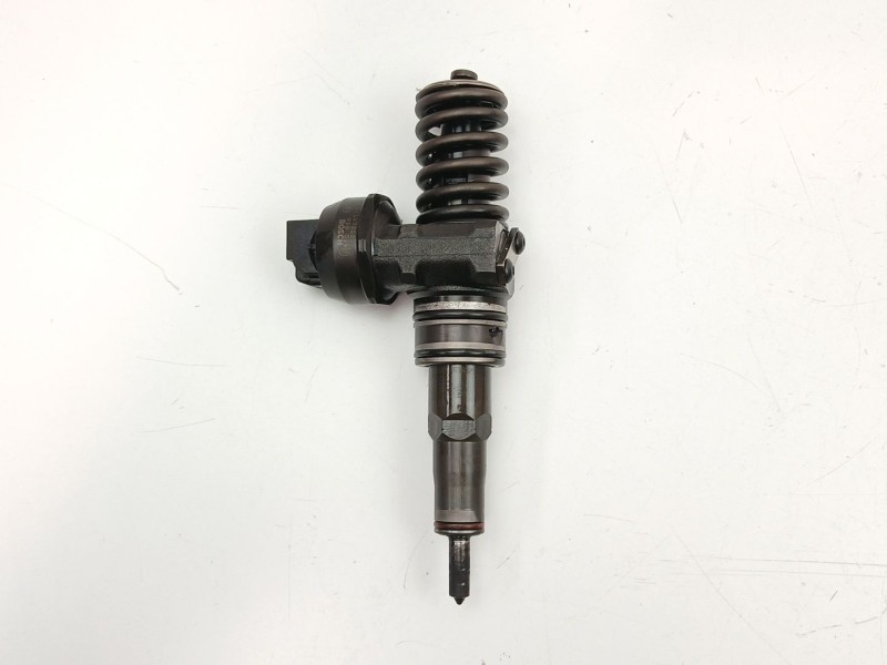 Recambio de inyectores juego para skoda superb ii (3t4) 1.9 tdi referencia OEM IAM 038130073AG 0414720215 