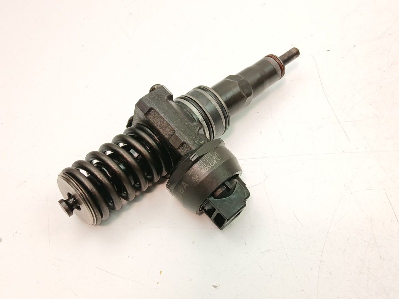 Recambio de inyectores juego para skoda superb ii (3t4) 1.9 tdi referencia OEM IAM 038130073AG 0414720215 