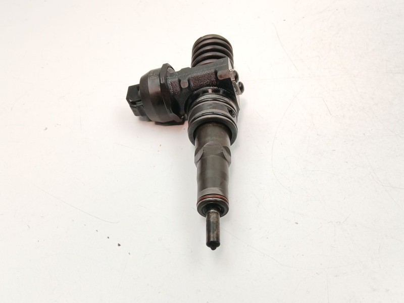 Recambio de inyectores juego para skoda superb ii (3t4) 1.9 tdi referencia OEM IAM 038130073AG 0414720215 