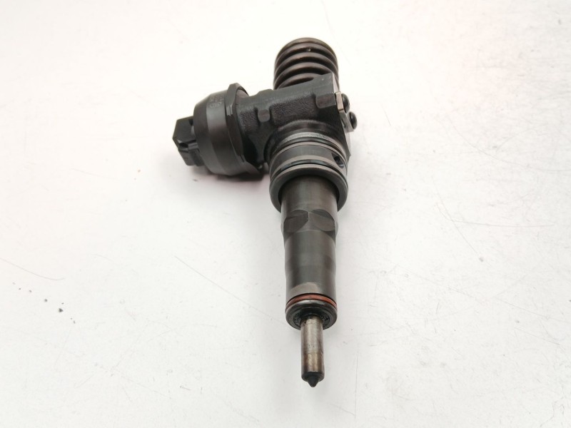 Recambio de inyectores juego para skoda superb ii (3t4) 1.9 tdi referencia OEM IAM 038130073AG 0414720215 