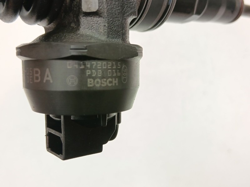Recambio de inyectores juego para skoda superb ii (3t4) 1.9 tdi referencia OEM IAM 038130073AG 0414720215 