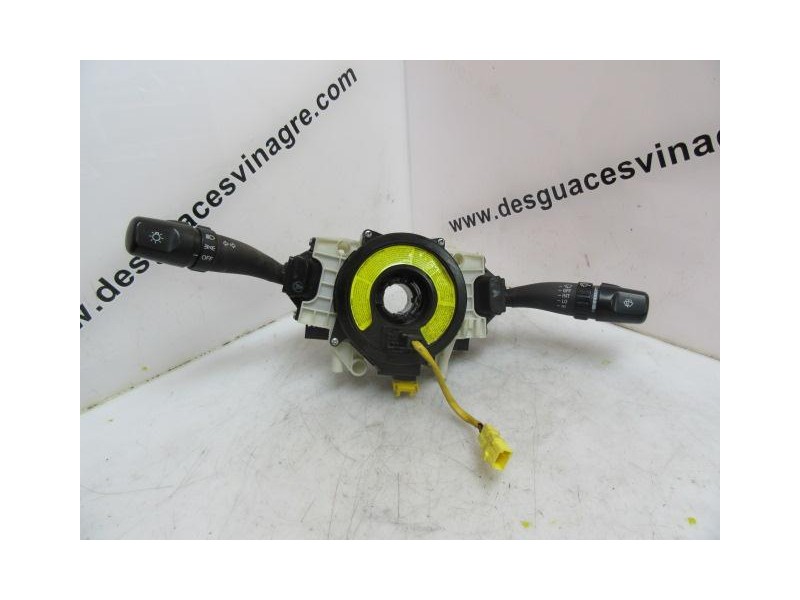Recambio de mando luces y limpias : hyundai accent : 1.5 g -g4ec (102cv) [2003] para hyundai accent 1.5 g -g4ec referencia OEM I