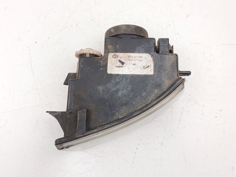 Recambio de antiniebla derecho para seat cordoba berlina (6k2) 1.9 tdi referencia OEM IAM 6K0941700D  