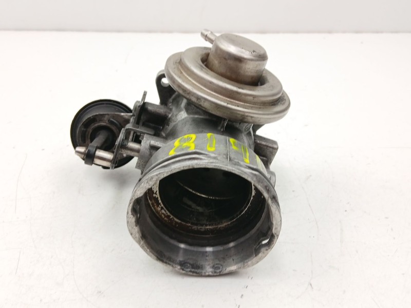 Recambio de valvula egr para audi a3 (8l1) 1.9 tdi quattro referencia OEM IAM 038129637L  038131501AB