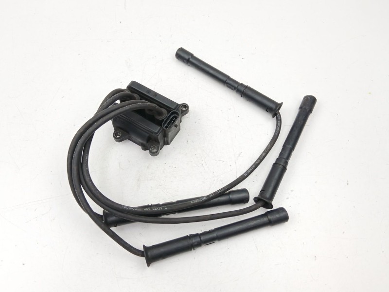 Recambio de bobina para dacia sandero 1.5 g (75 cv) referencia OEM IAM 8200051128  8200084401