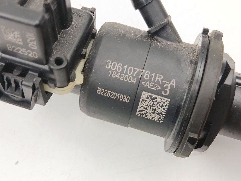Recambio de bomba embrague para renault captur ii (hf_) tce 130 (hfmf) referencia OEM IAM 306107761R  