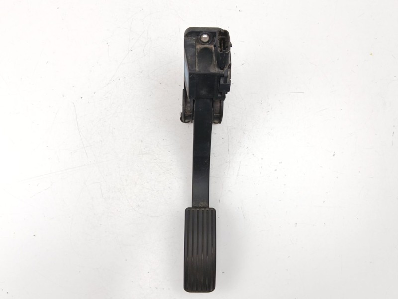 Recambio de potenciometro aceleracion para kia carnival 2.9 crdi referencia OEM IAM 0K53C41600 0281002541 