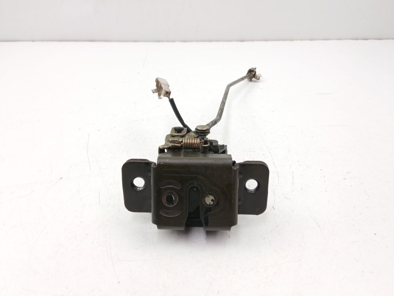 Recambio de cerradura maletero porton para kia carnival 2.9 crdi referencia OEM IAM 0K53Z62310  