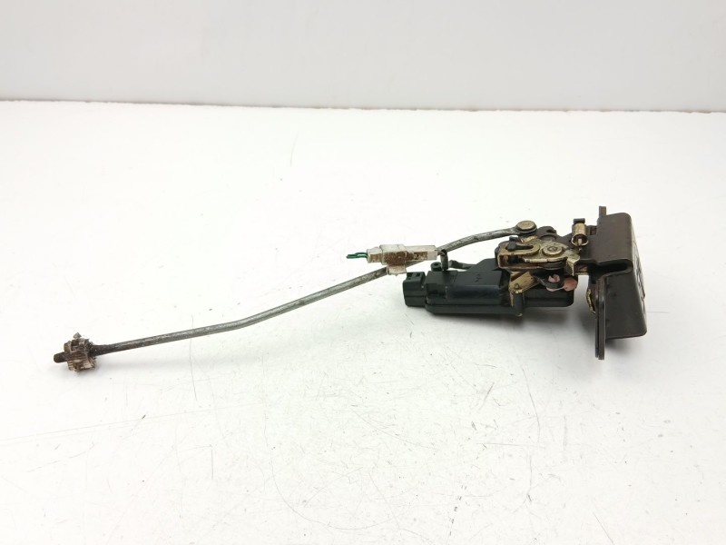 Recambio de cerradura maletero porton para kia carnival 2.9 crdi referencia OEM IAM 0K53Z62310  