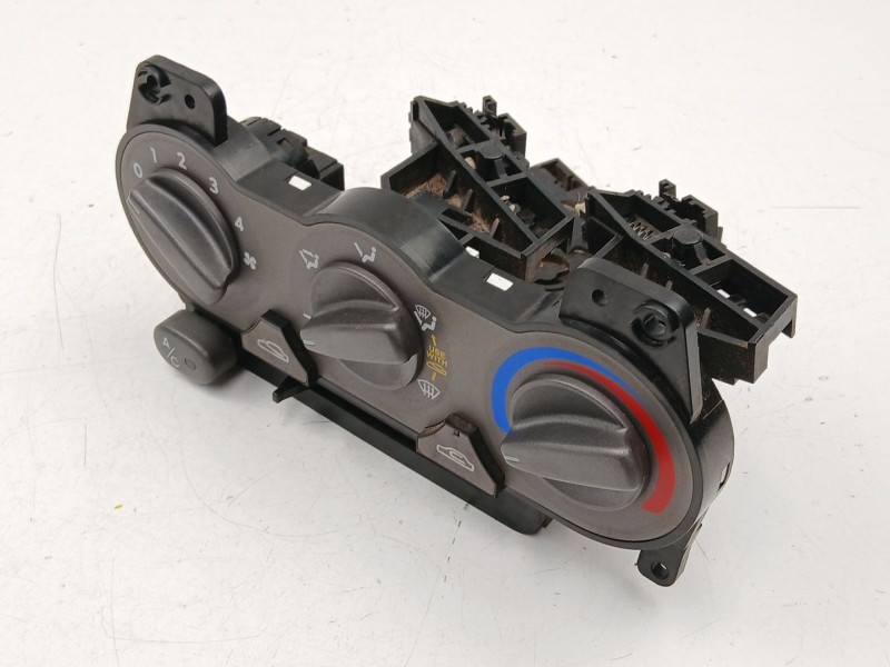 Recambio de mandos calefaccion aire para hyundai accent ii (lc) 1.3 referencia OEM IAM 9725025200  