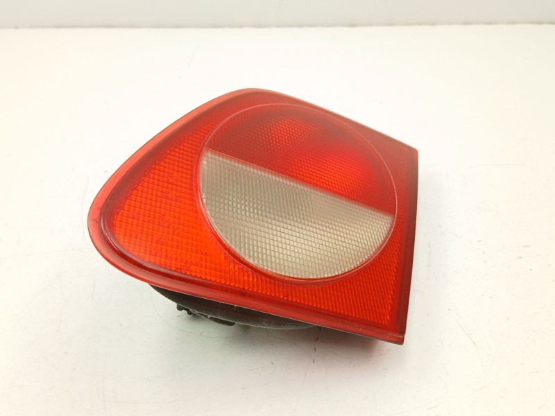 Recambio de piloto porton derecho para mercedes-benz 210 2.9 d referencia OEM IAM A2108201064  