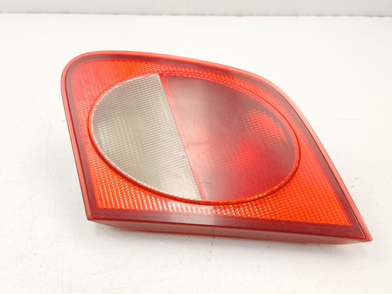 Recambio de piloto porton derecho para mercedes-benz 210 2.9 d referencia OEM IAM A2108201064  