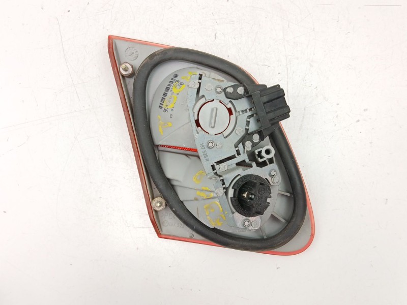 Recambio de piloto porton derecho para mercedes-benz 210 2.9 d referencia OEM IAM A2108201064  