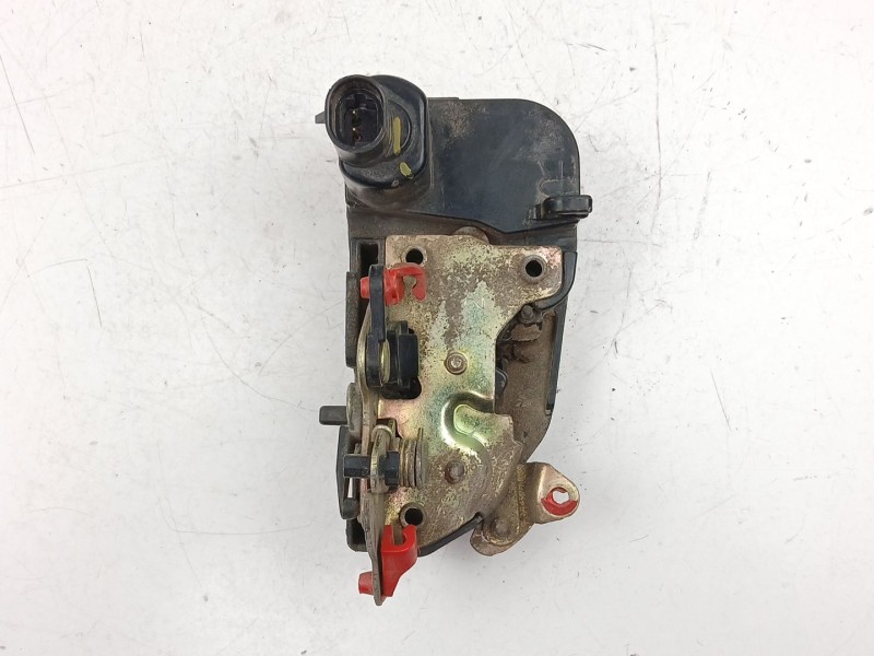 Recambio de cerradura puerta trasera derecha para jeep grand cherokee 2.5 d referencia OEM IAM 55295774AB  