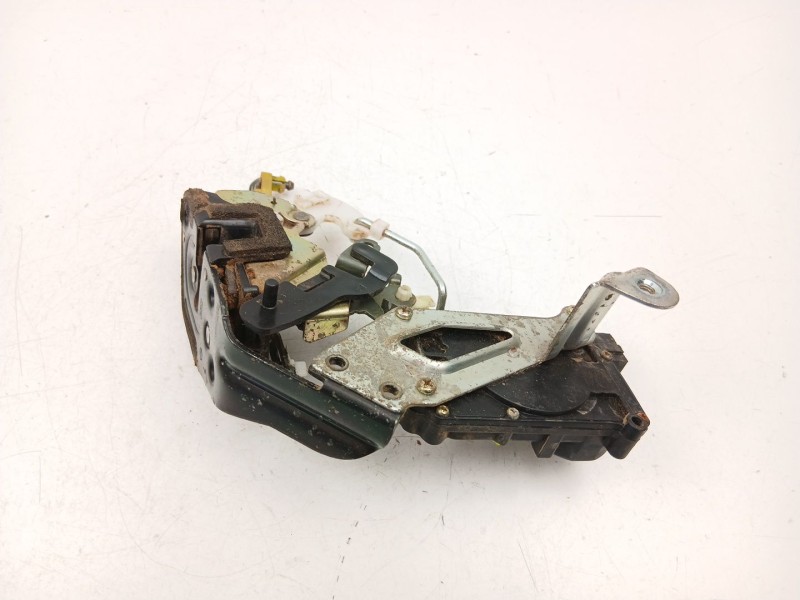 Recambio de cerradura puerta trasera izquierda para hyundai accent ii sedán (lc) 1.3 referencia OEM IAM 8141025030  