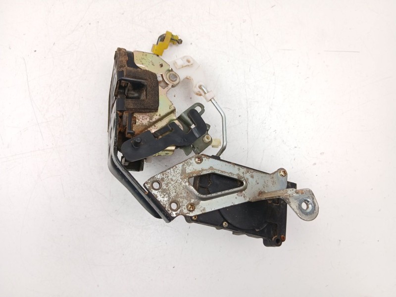 Recambio de cerradura puerta trasera izquierda para hyundai accent ii sedán (lc) 1.3 referencia OEM IAM 8141025030  