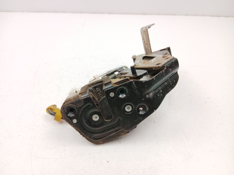 Recambio de cerradura puerta trasera izquierda para hyundai accent ii sedán (lc) 1.3 referencia OEM IAM 8141025030  