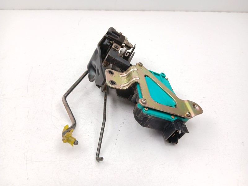 Recambio de cerradura puerta delantera izquierda para hyundai accent ii sedán (lc) 1.3 referencia OEM IAM 8131025030  