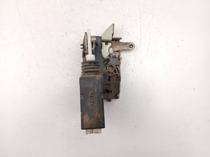 Recambio de cerradura puerta delantera izquierda para citroën zx (n2) 1.4 i referencia OEM IAM 96056002  