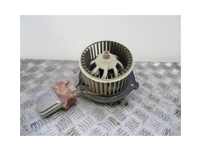 Recambio de motor calefaccion : iveco daily : 2.3 d 35s12 (115,97cv) [2005] para iveco daily 2.3 d 35s12 referencia OEM IAM 5706