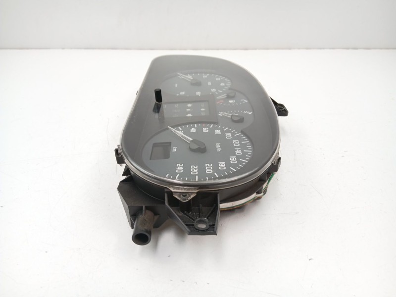 Recambio de cuadro instrumentos para renault megane scénic (ja0/1_) 1.9 dti (ja0n) referencia OEM IAM 8200071811  