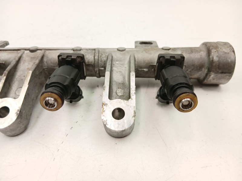 Recambio de inyectores juego para hyundai accent ii sedán (lc) 1.3 referencia OEM IAM 3531022600 9260930006 