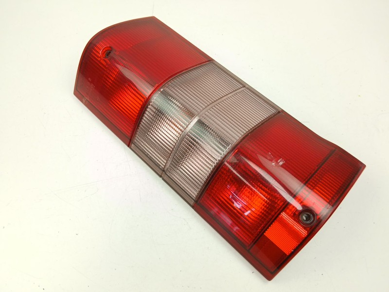 Recambio de piloto trasero derecho para fiat ducato furgoneta (230_) 1.9 td referencia OEM IAM 1302999080  