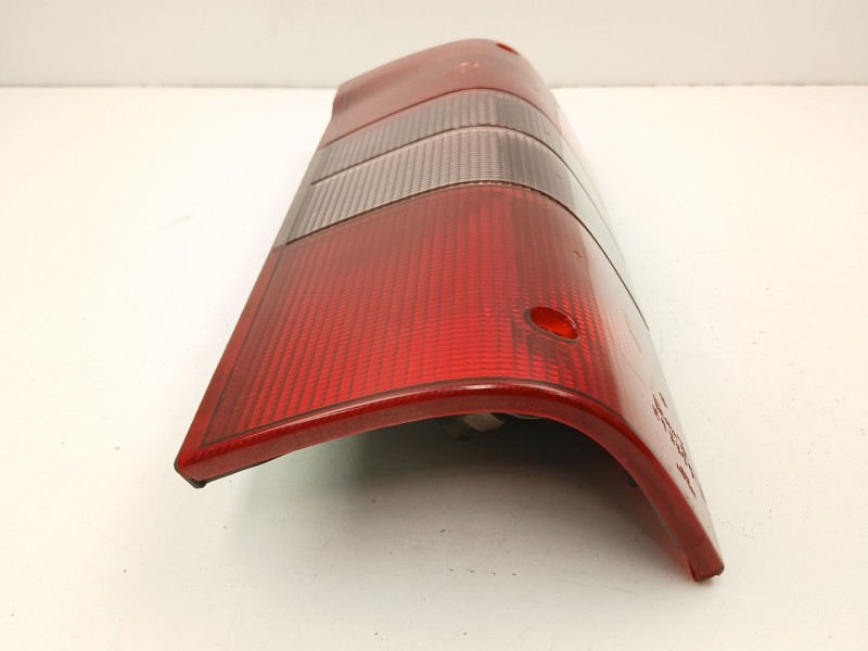 Recambio de piloto trasero derecho para fiat ducato furgoneta (230_) 1.9 td referencia OEM IAM 1302999080  