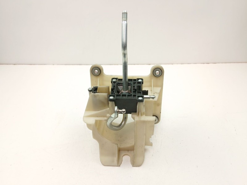 Recambio de palanca cambio manual para ford focus c-max 2.0 tdci referencia OEM IAM 4M5R7K387MC  