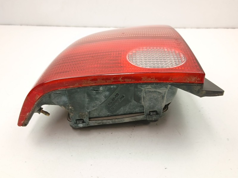 Recambio de piloto trasero izquierdo para volkswagen lupo 1.0 g referencia OEM IAM 6X0945111D  