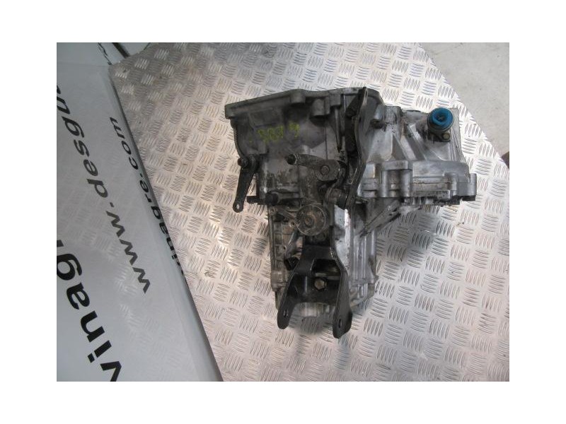 Recambio de cambio 5v (gasolina) : hyundai coupe : 2.0 g (138,68cv) 3p [2000] para hyundai coupe 2.0 g referencia OEM IAM   