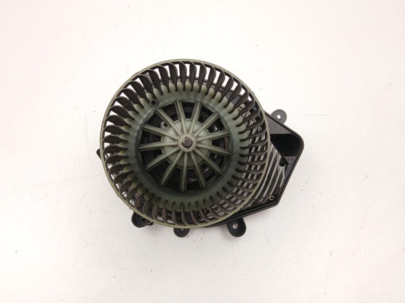 Recambio de motor calefaccion para audi a4 b5 avant (8d5) 1.9 tdi referencia OEM IAM 8D1820021  