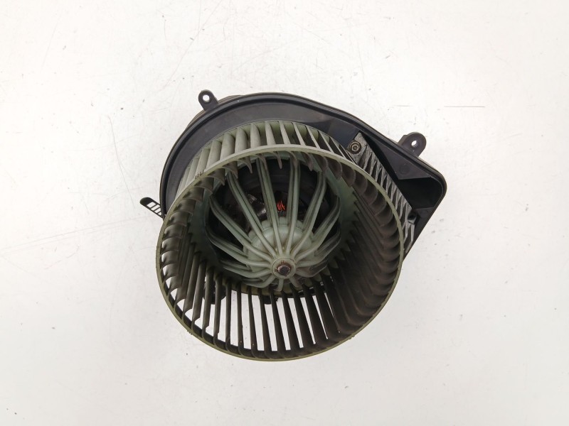 Recambio de motor calefaccion para audi a4 b5 avant (8d5) 1.9 tdi referencia OEM IAM 8D1820021  