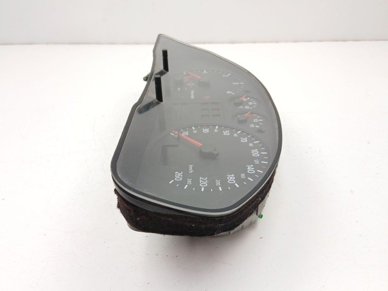 Recambio de cuadro instrumentos para audi a4 1.9 d referencia OEM IAM 8D0919861A  