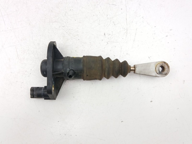 Recambio de bomba embrague para audi a4 berlina (b5) 2.5 tdi referencia OEM IAM 8E1721401  