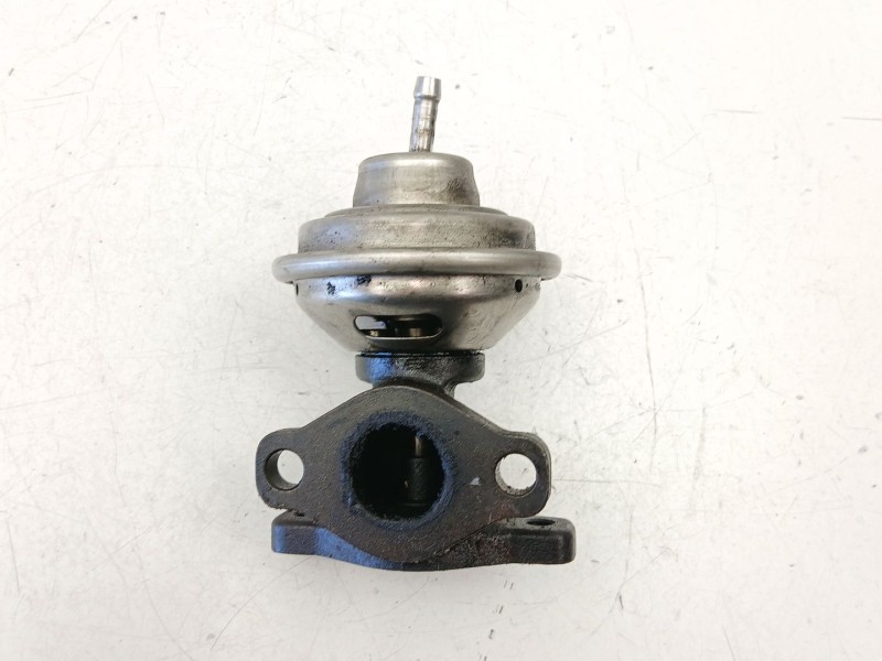 Recambio de valvula egr para audi a4 1.9 td referencia OEM IAM 028131501E  