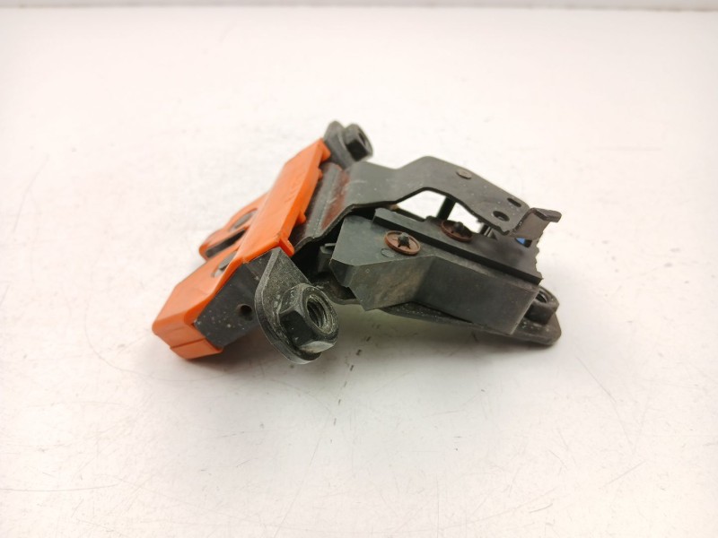 Recambio de cerradura maletero porton para skoda fabia 1.9 d referencia OEM IAM 6Y0827501D  