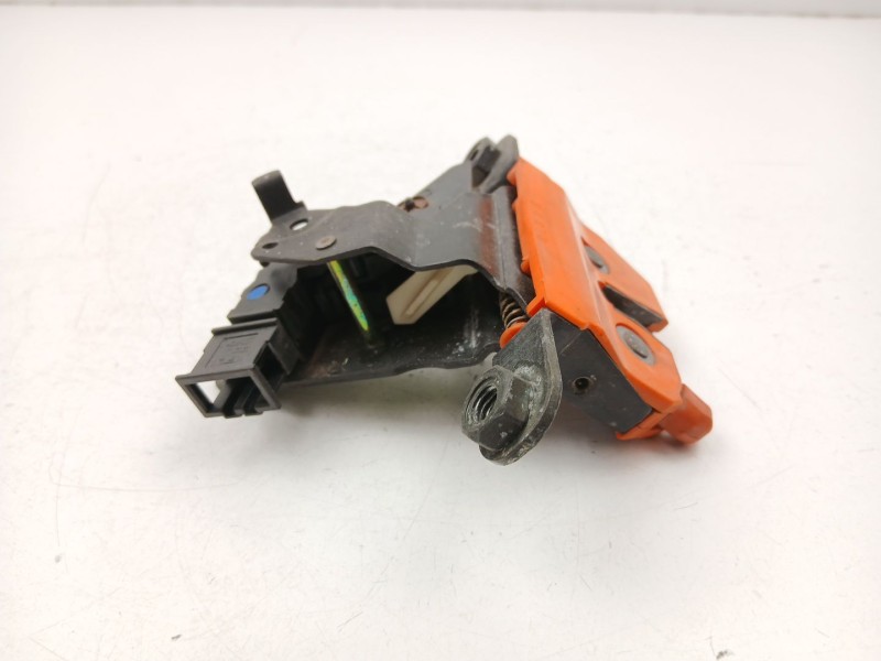 Recambio de cerradura maletero porton para skoda fabia 1.9 d referencia OEM IAM 6Y0827501D  