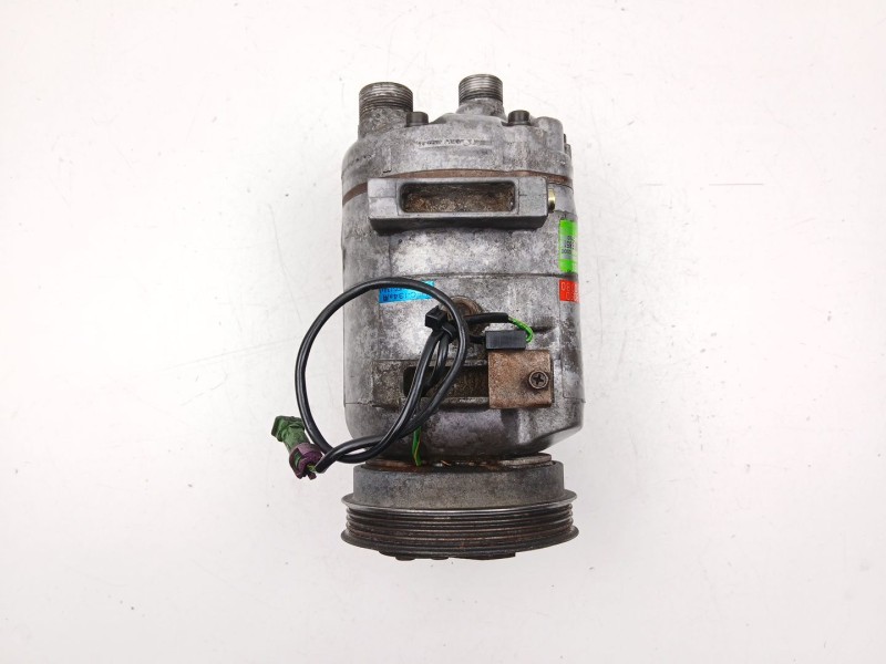 Recambio de compresor aire acondicionado para audi a4 b5 (8d2) 1.9 tdi referencia OEM IAM 8D0260805D  