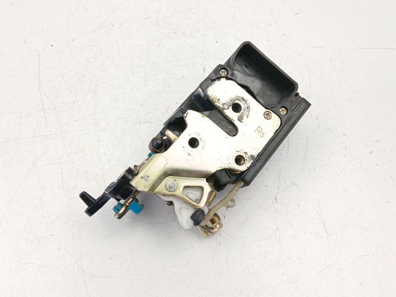 Recambio de cerradura puerta trasera derecha para daewoo nubira sedán (j100) 1.6 16v referencia OEM IAM 96260996  