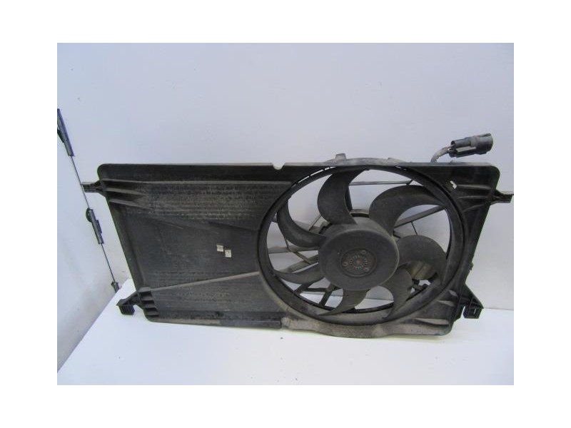Recambio de electroventilador : ford focus : 1.8 tdci (115,57cv) [2007] para ford focus 1.8 tdci referencia OEM IAM 3M5H-8C607-R
