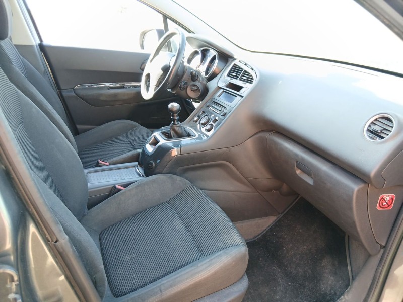 peugeot 5008 (0u_, 0e_) del año 2010