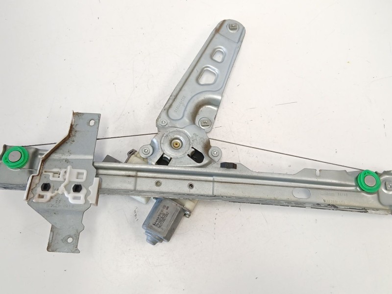 Recambio de elevalunas delantero derecho para peugeot 5008 (0u_, 0e_) 1.6 hdi referencia OEM IAM 9682808880  