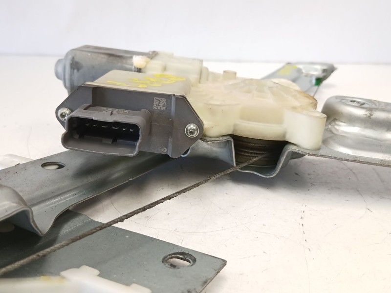 Recambio de elevalunas delantero derecho para peugeot 5008 (0u_, 0e_) 1.6 hdi referencia OEM IAM 9682808880  