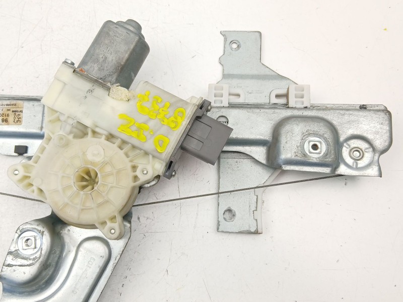 Recambio de elevalunas delantero izquierdo para peugeot 5008 (0u_, 0e_) 1.6 hdi referencia OEM IAM 9682808980  