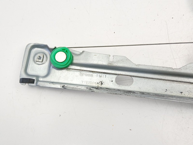 Recambio de elevalunas delantero izquierdo para peugeot 5008 (0u_, 0e_) 1.6 hdi referencia OEM IAM 9682808980  